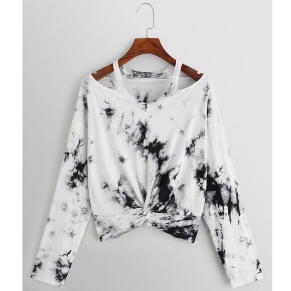 Tops - Tie Twist Shoulder Showing Top